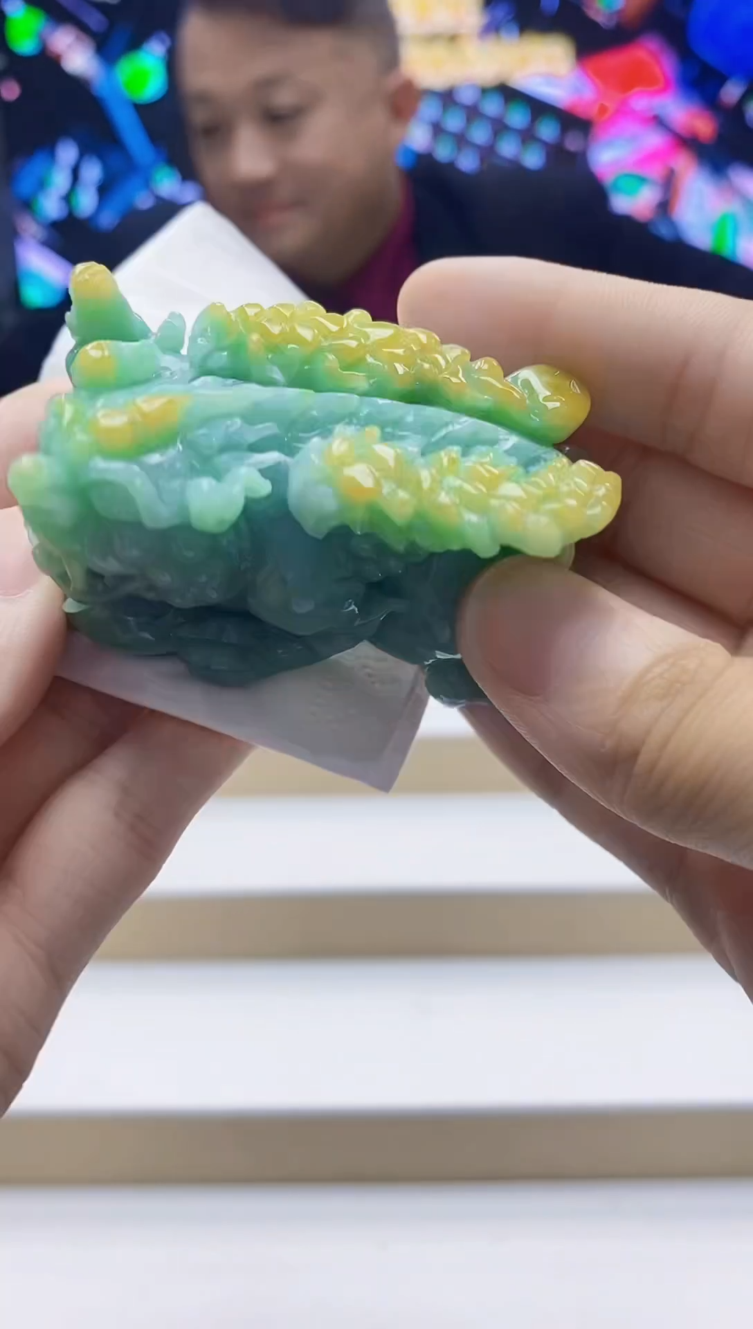 未镶嵌定制翡翠-毛货挂件 （赠珠链 赠底座）33