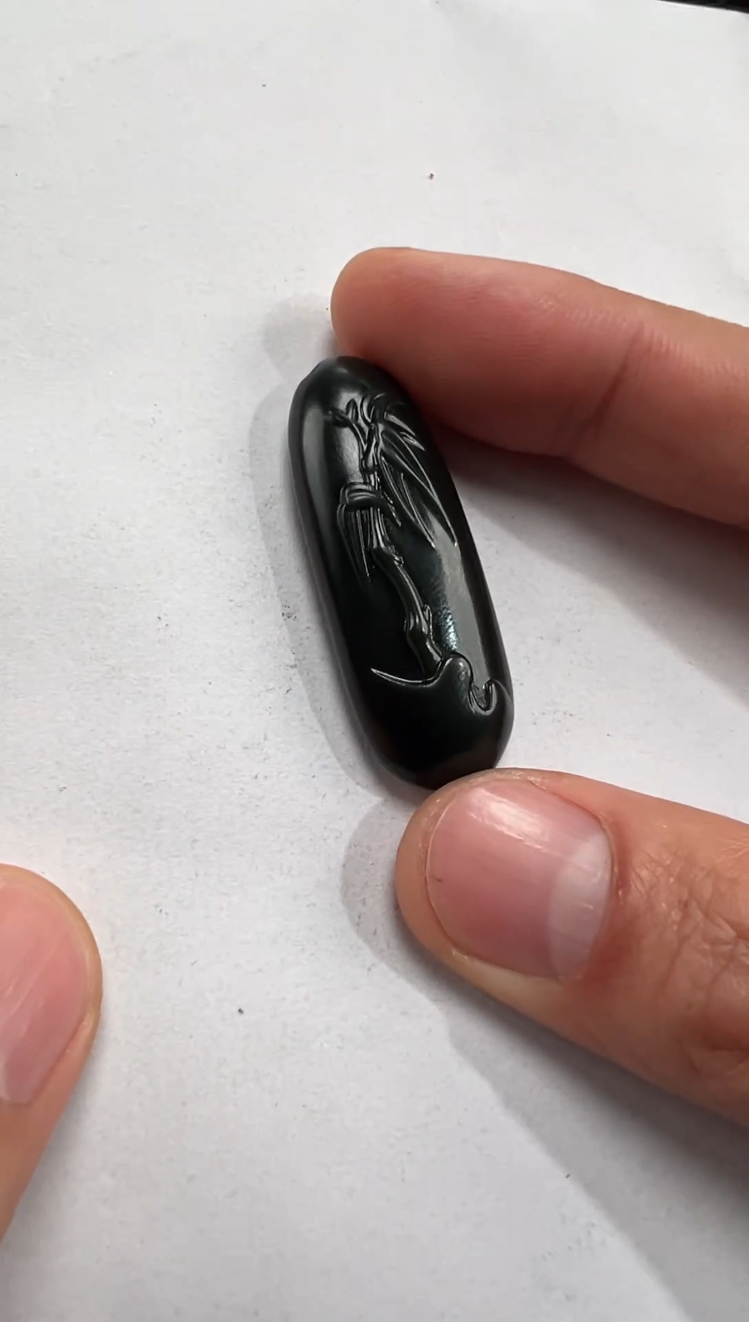 吊坠(不含链)未镶嵌和田玉不**心和田玉精品脖颈挂坠