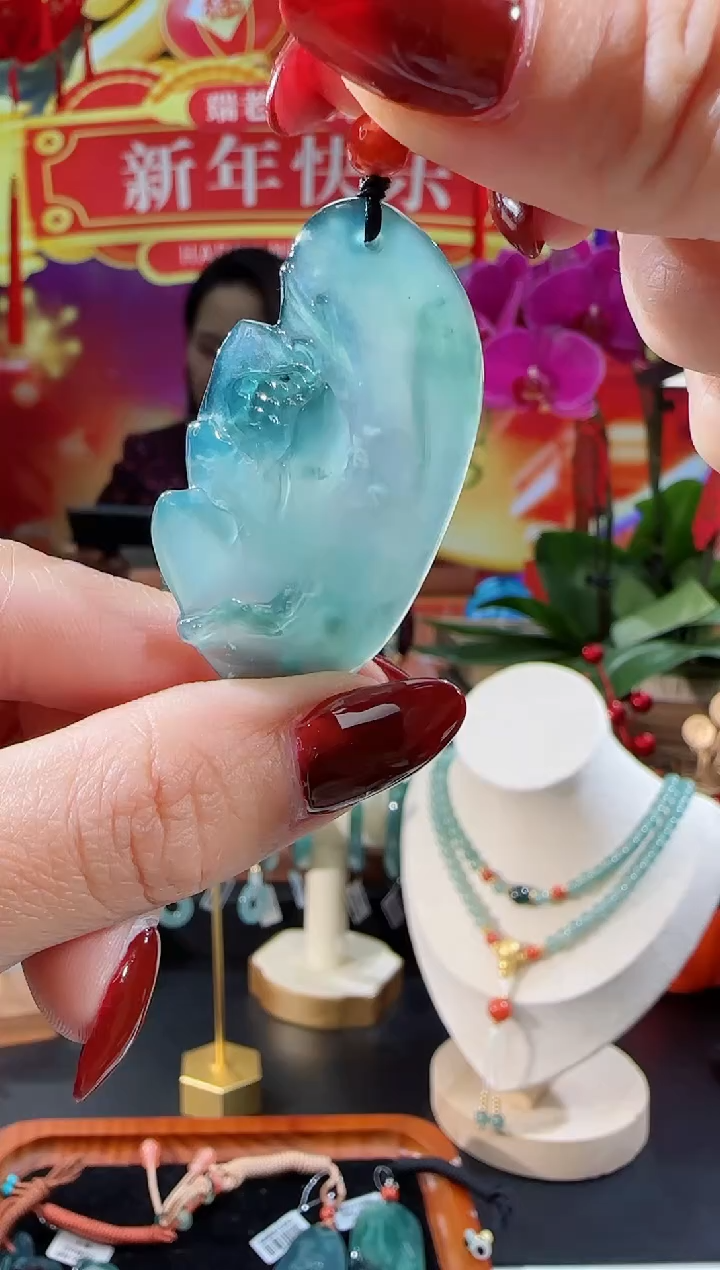 【闪购商品】翡翠吊坠(不含链)未镶嵌花件