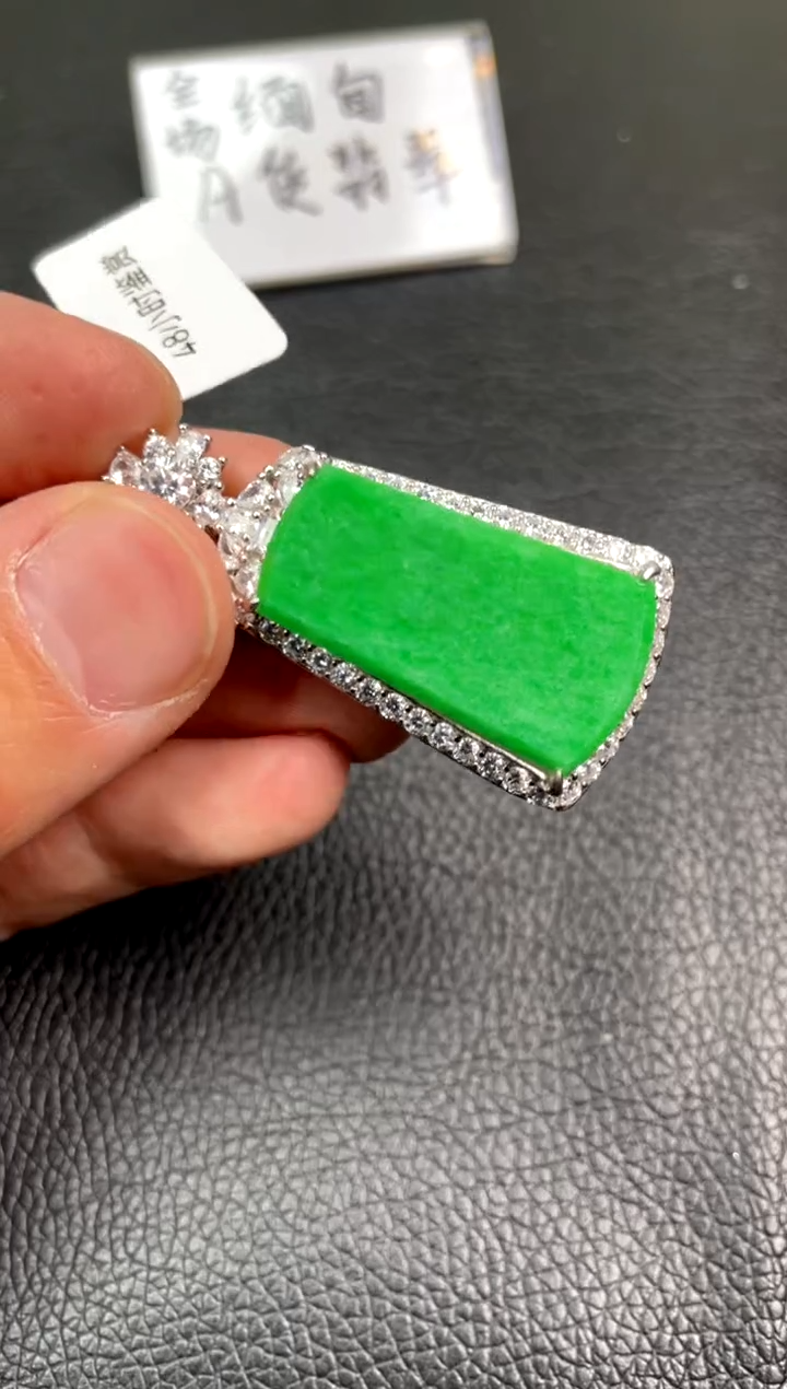 【闪购商品】翡翠吊坠(不含链)银S925镶嵌吊坠