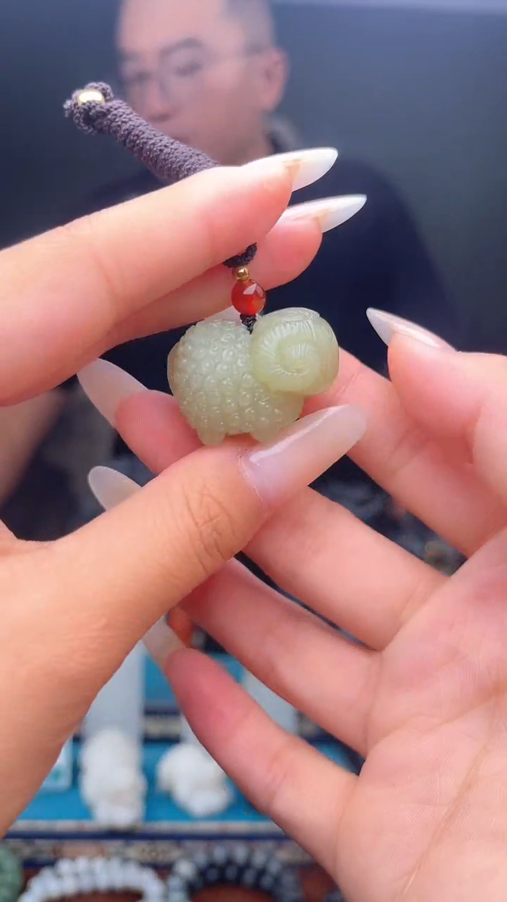 未镶嵌和田玉挂件1