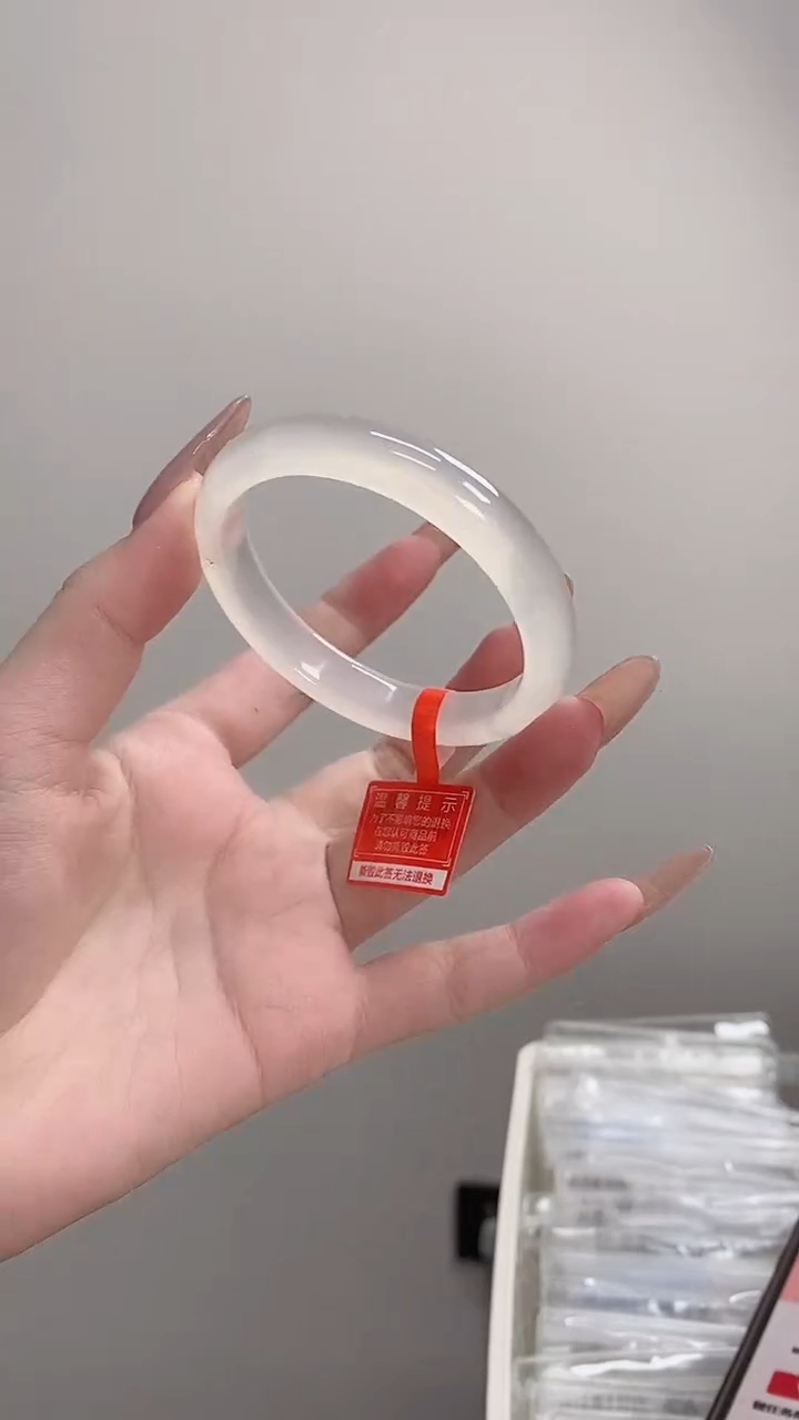 手镯玛瑙/玉髓未镶嵌57-58正圈