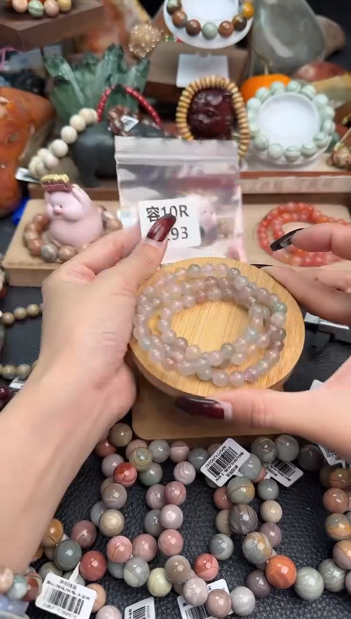 【闪购商品】石英质玉手链未镶嵌10R5293