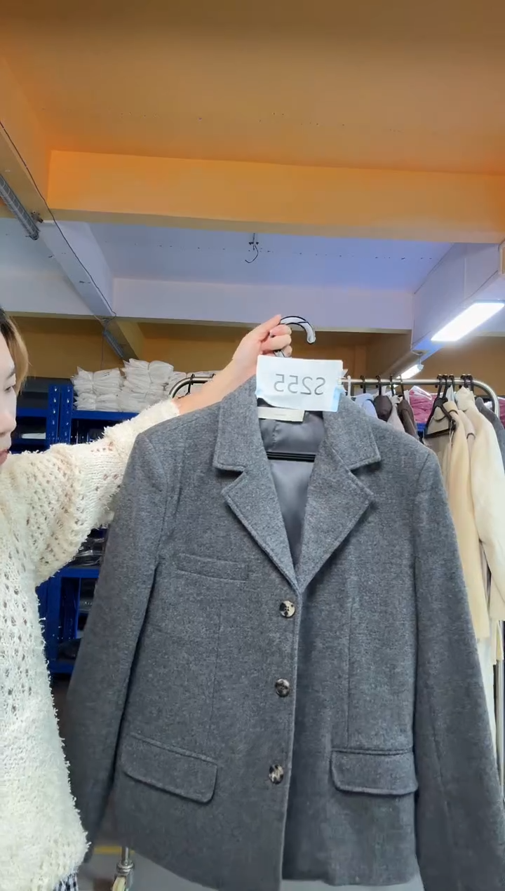 S255灰色西装外套均码