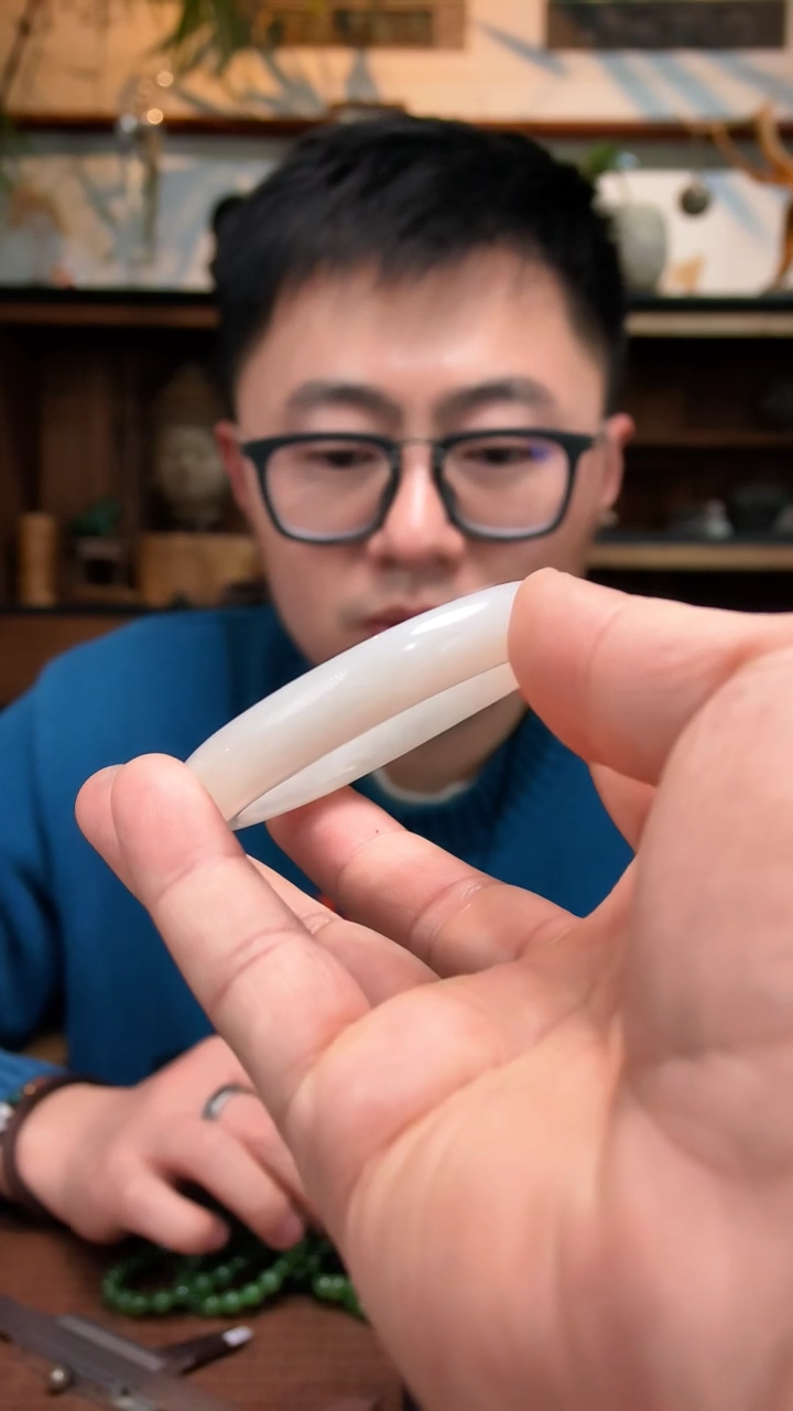 未镶嵌手镯和田玉丽****️10和田玉手镯YR