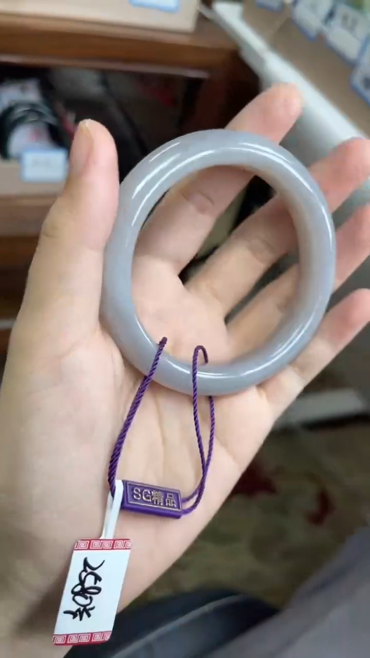 未镶嵌手镯和田玉56