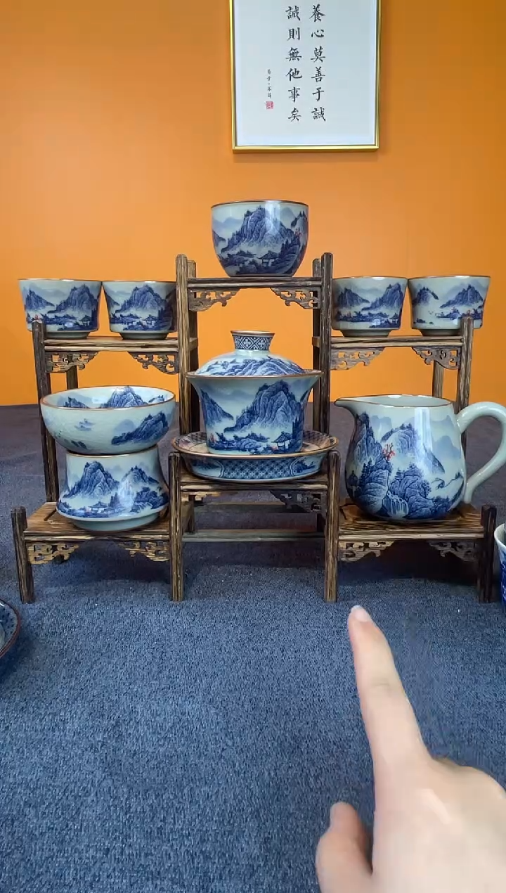 旧***洲景德镇礼盒1个