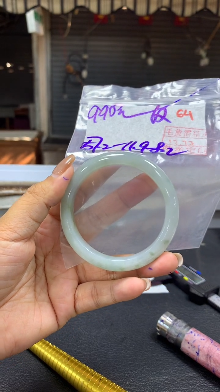 未镶嵌定制翡翠毛货需精细抛光+拍一发一+64