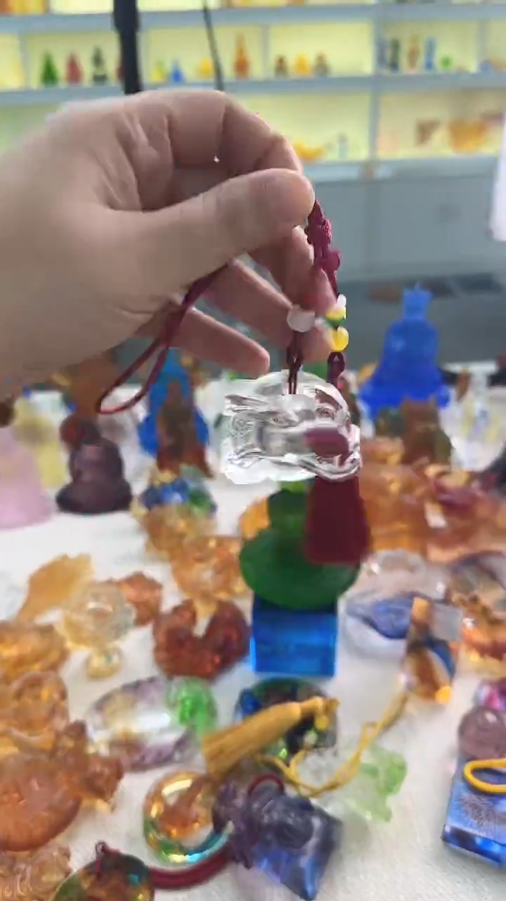手工艺品琉璃白兔