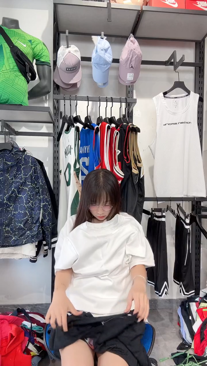 1223编码 瑕疵款以直播间过款为准 尺码