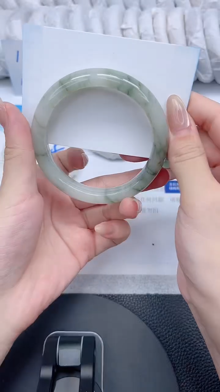 石英质玉手镯未镶嵌19-58.6