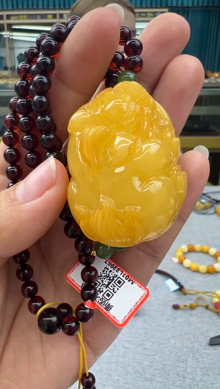 未镶嵌颈饰琥珀115秒拍号假一罚十