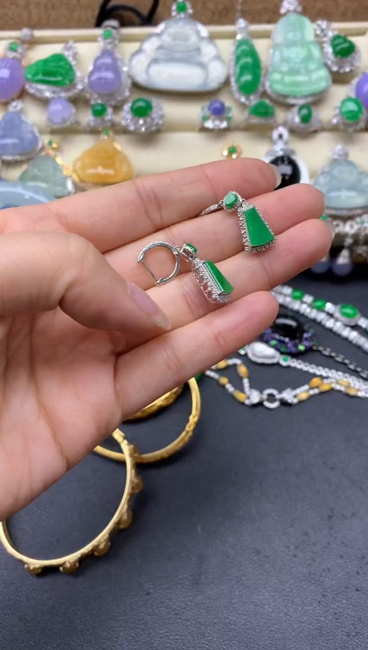 【闪购商品】翡翠耳饰18K金镶嵌566-中国好珍宝