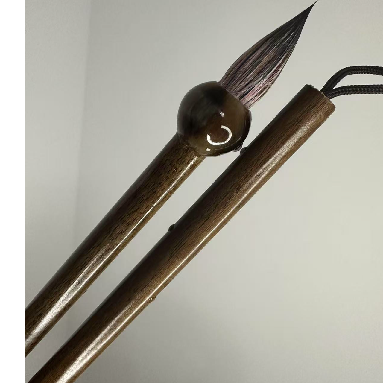 素心出峰2.5口径0.85笔尖偏柔弹纯孔雀毛豺狼毛小楷作品专用毛笔