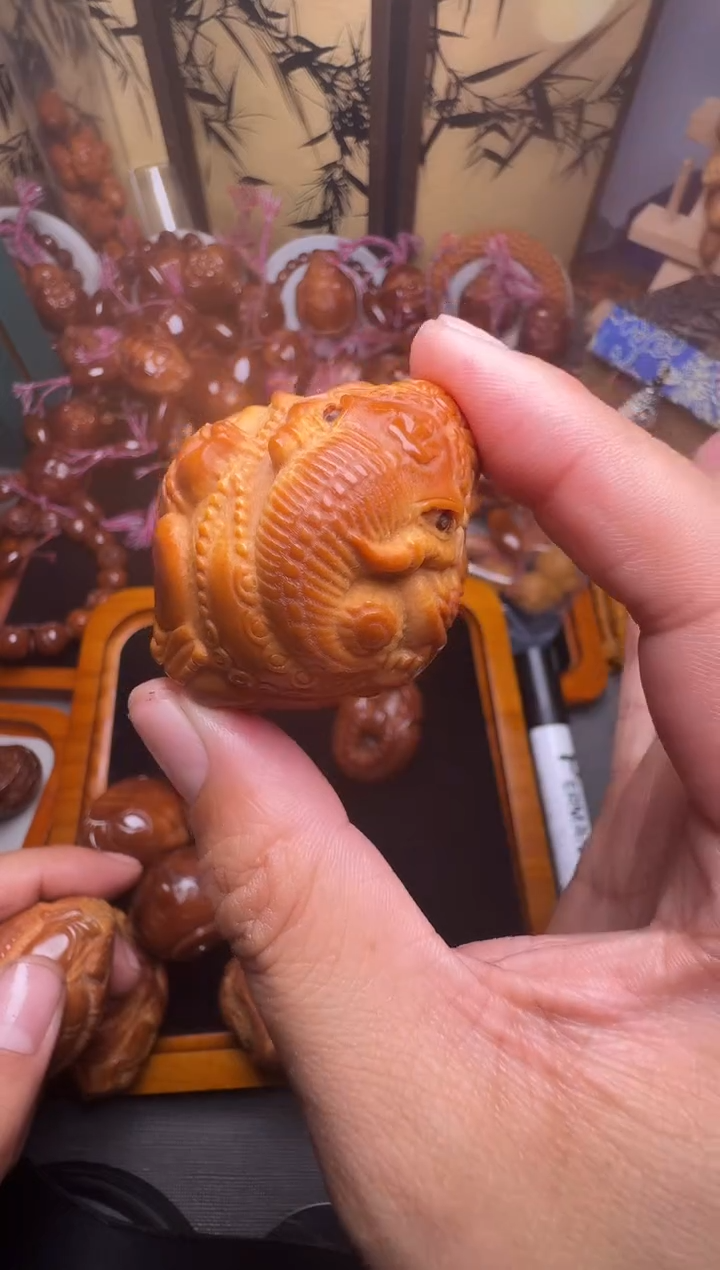 手串橄榄核象神一个