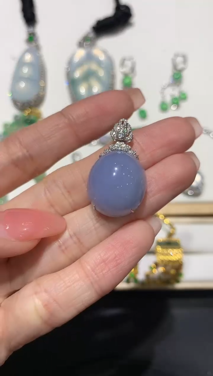 【闪购商品】翡翠吊坠(不含链)18K金镶嵌团购3