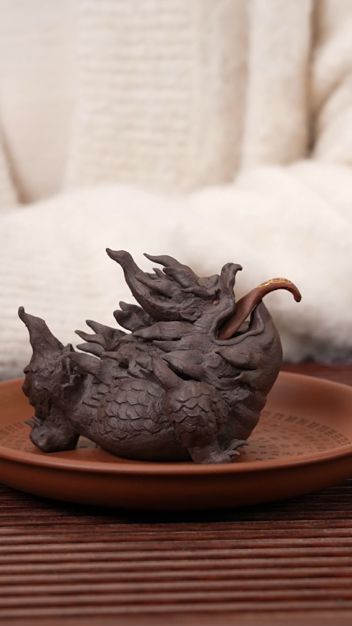 【闪购商品】紫砂茶宠霸王蟾（描金）