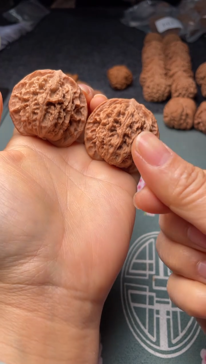 把件文玩核桃w14 盘龙纹 43尺