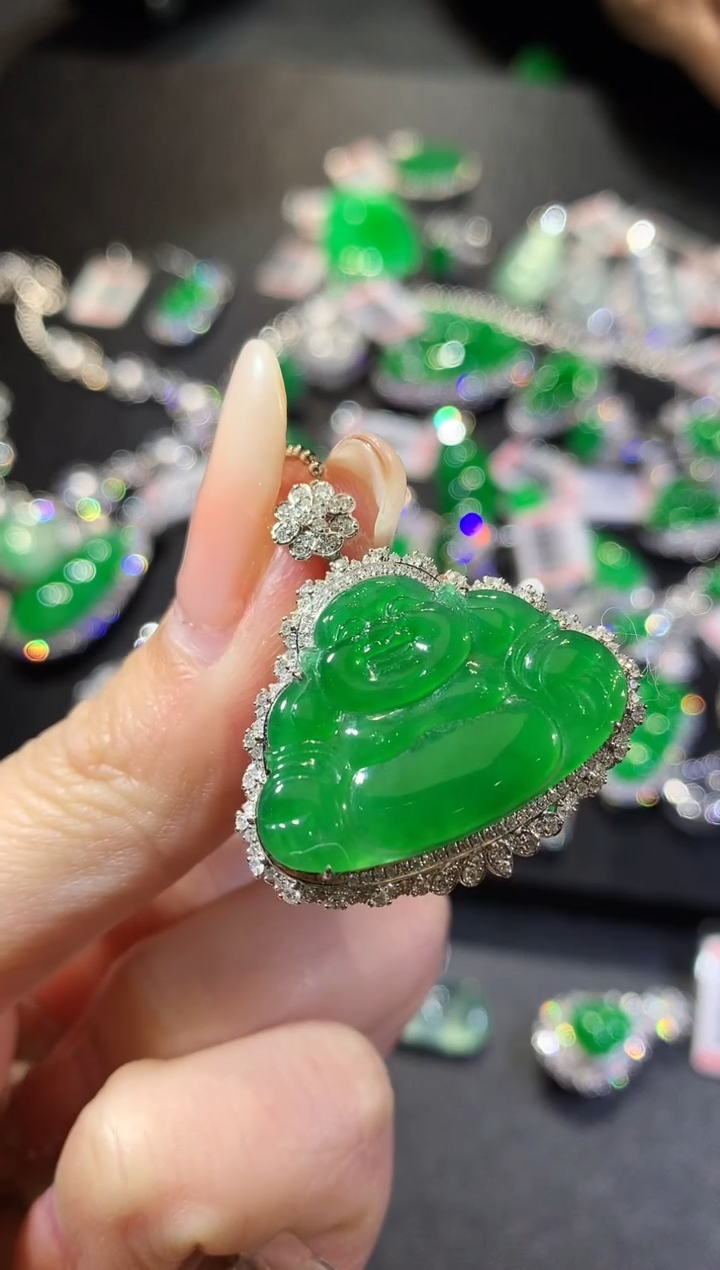 【闪购商品】翡翠吊坠(不含链)18K金镶嵌113-佛公