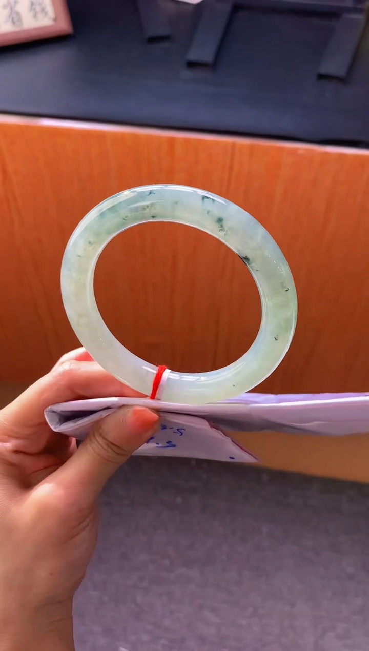 未镶嵌手镯翡翠-K31 圈口 61