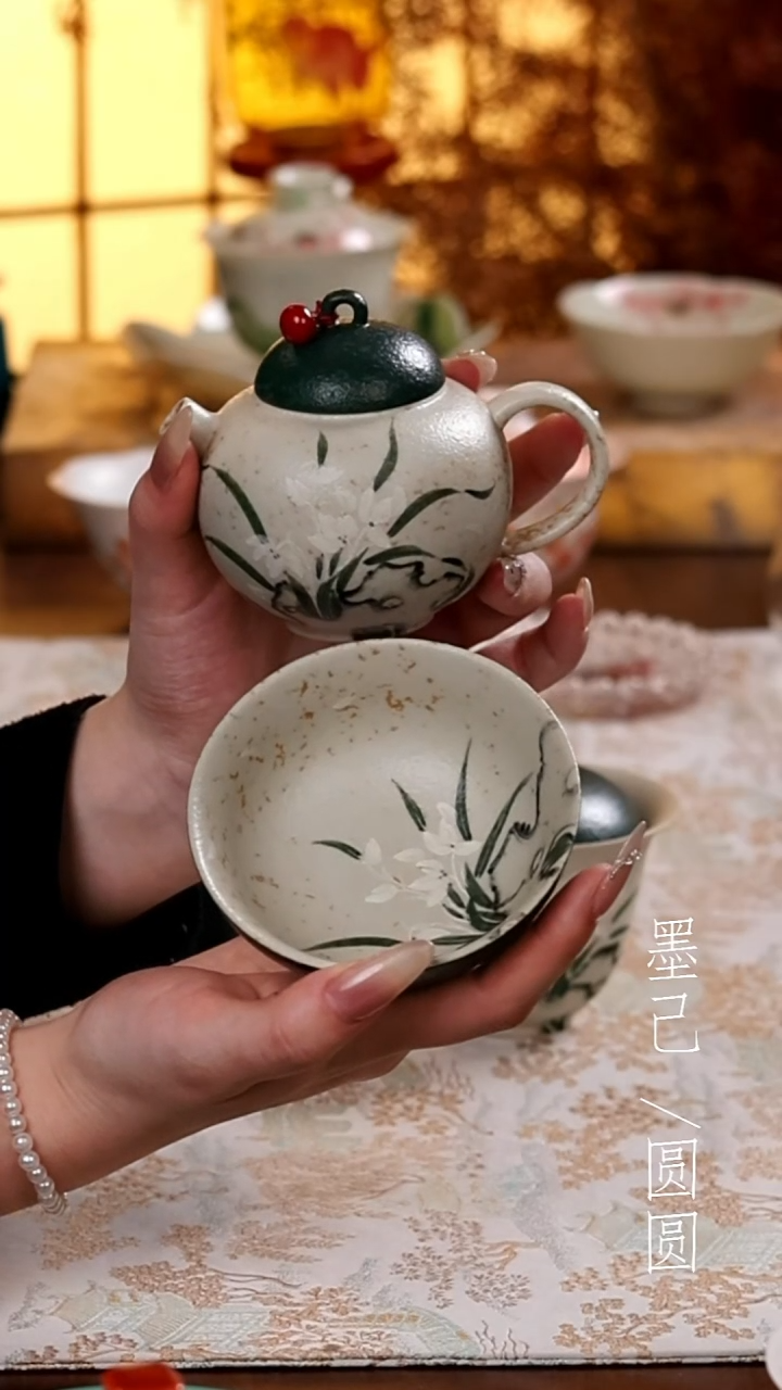 茶壶加茶杯           