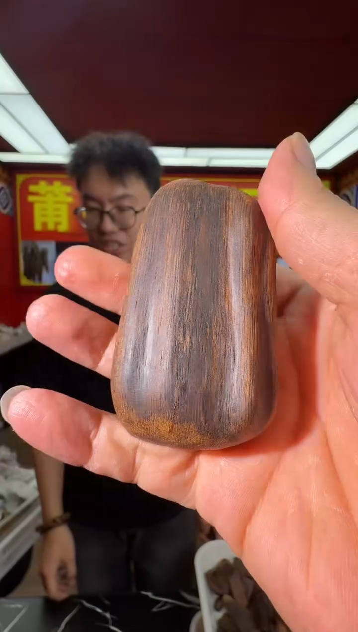 沉香手把件a62达拉干树心多样性发一