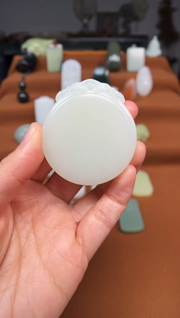 颈饰未镶嵌和田玉忘***线平安牌