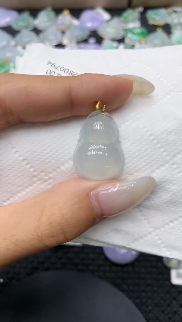 颈饰18K金镶嵌翡翠11111111111