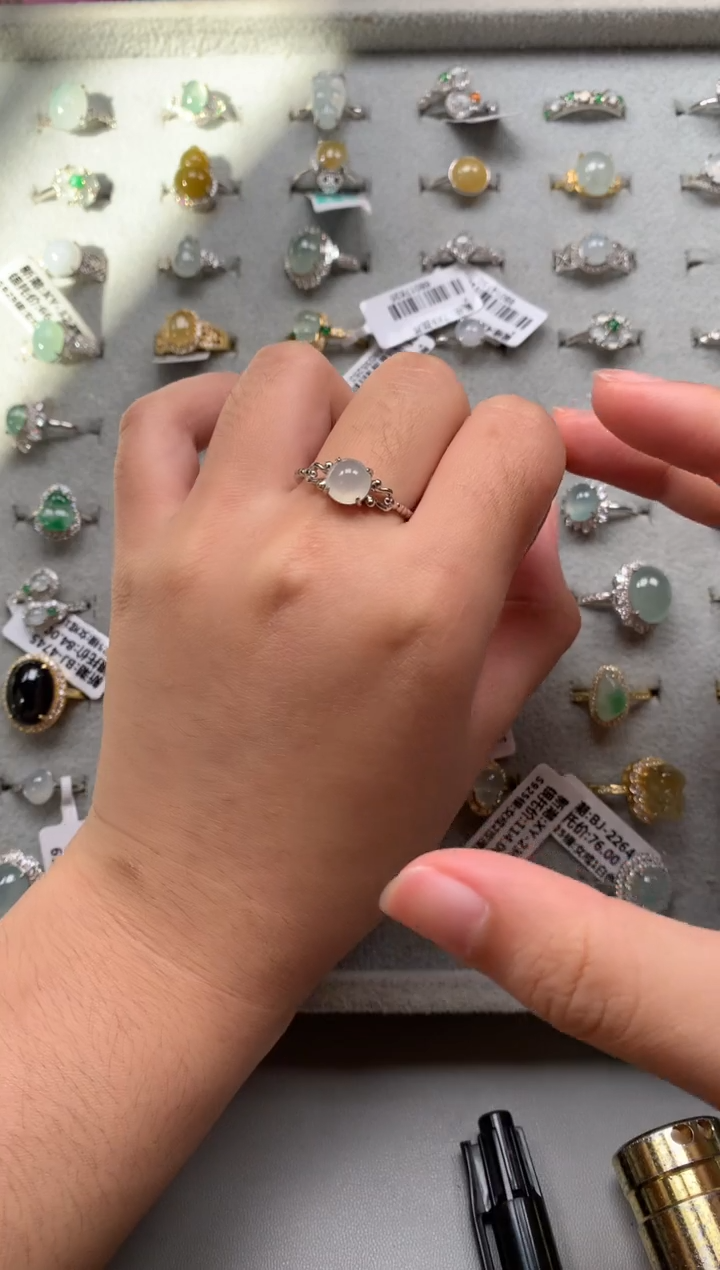 银S925镶嵌戒指翡翠3