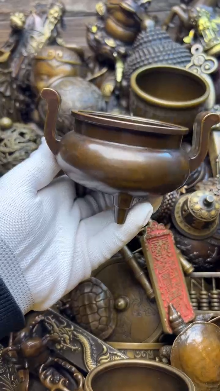 精美铜器，点击下单