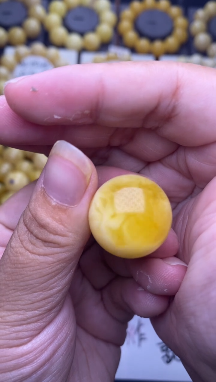 裸石琥珀未镶嵌大小姐珠宝严选93