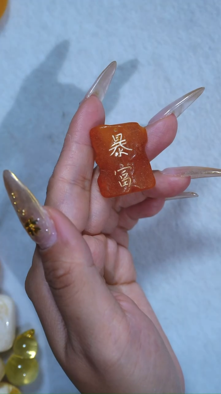 手链蜜蜡未镶嵌福利蜜蜡原石雕刻暴富