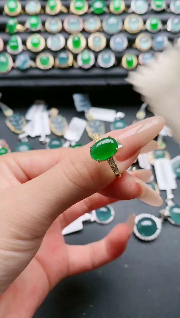 【闪购商品】翡翠戒指银S925镶嵌111111