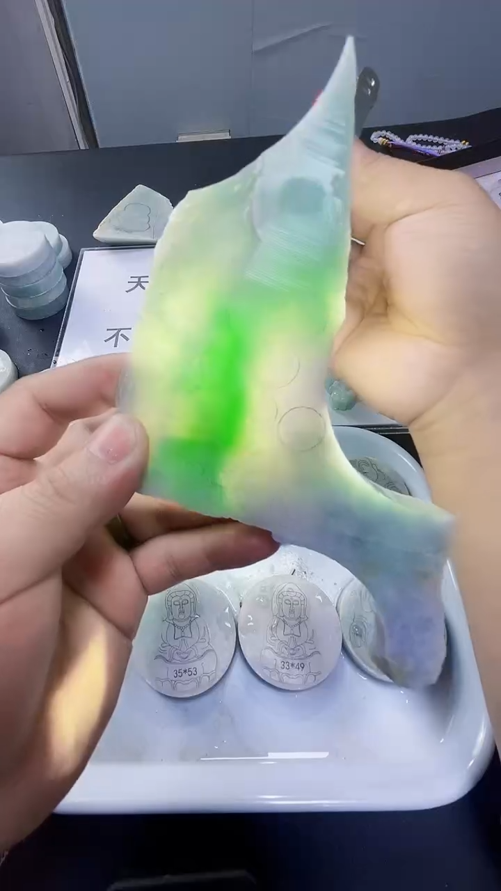 翡翠裸石缅甸天然翡翠A货213