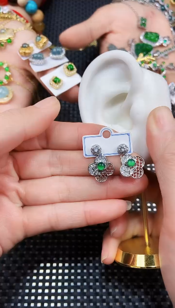 【闪购商品】翡翠耳饰未镶嵌111111111