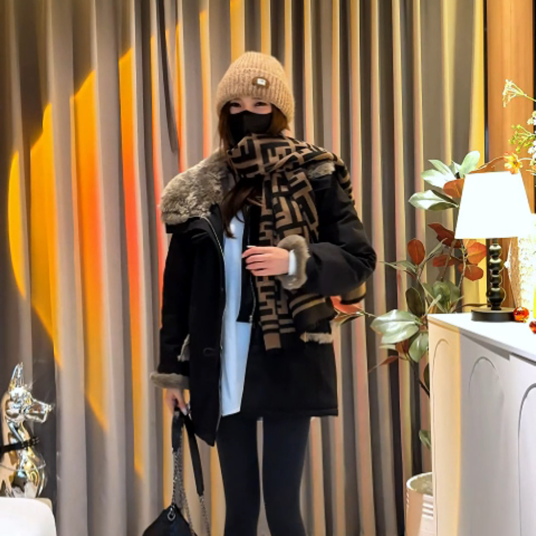 冬季新款加绒加厚保暖外套女款2025时尚休闲女士中长款外套