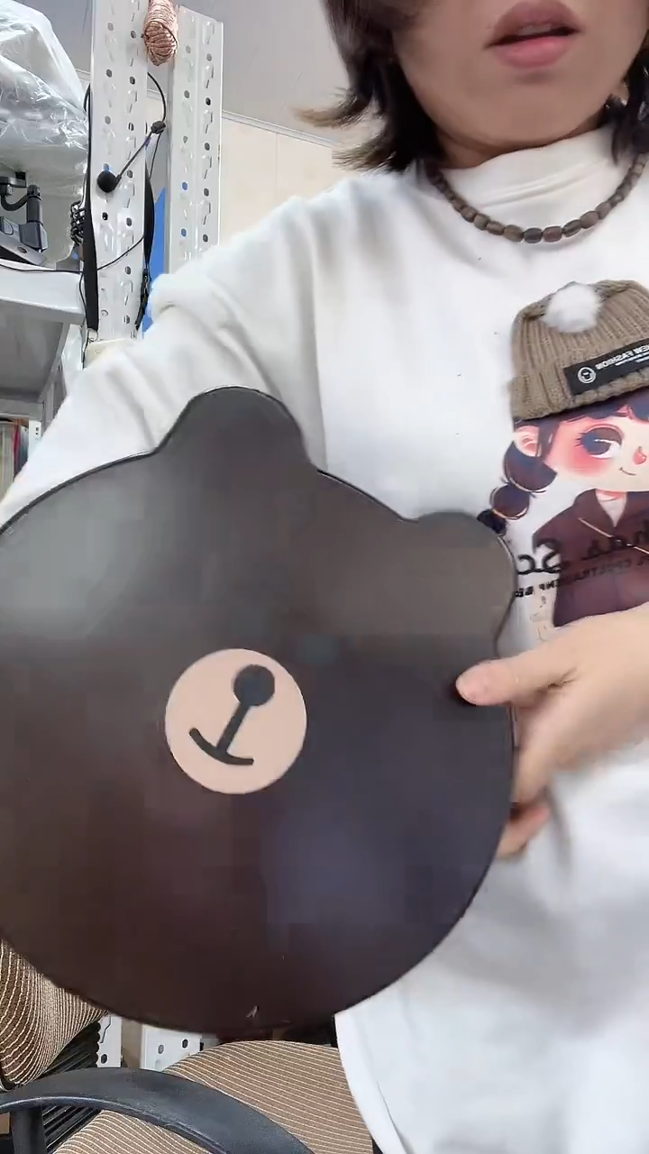 木布朗熊凳子带腿