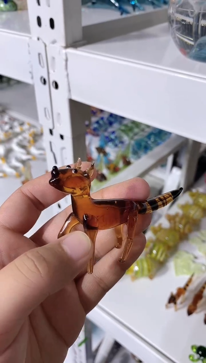 琉璃手工艺品袋狼