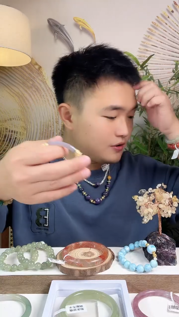 【闪购商品】未镶嵌南红玛瑙手链KT24050328