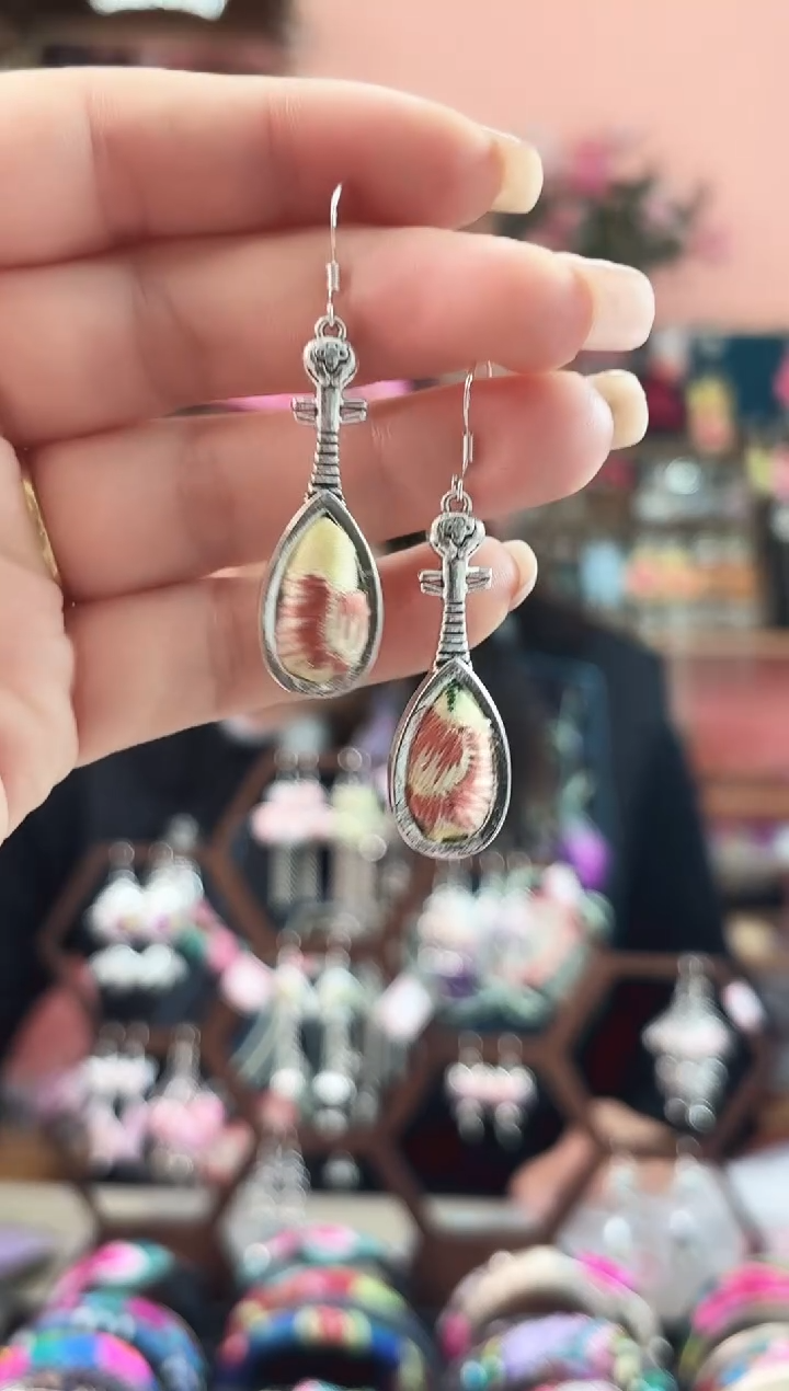 艺枝独绣手工饰品25