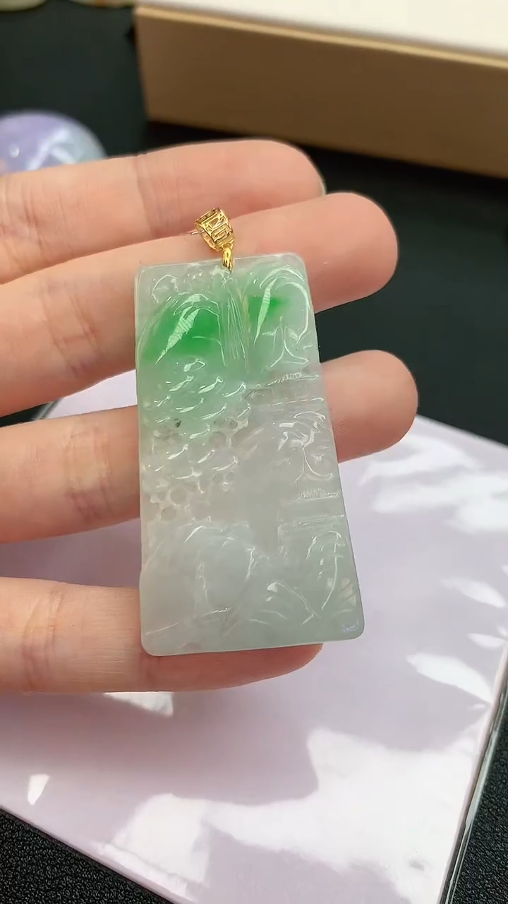 【闪购商品】翡翠颈饰18K金镶嵌赠礼盒证书  敏