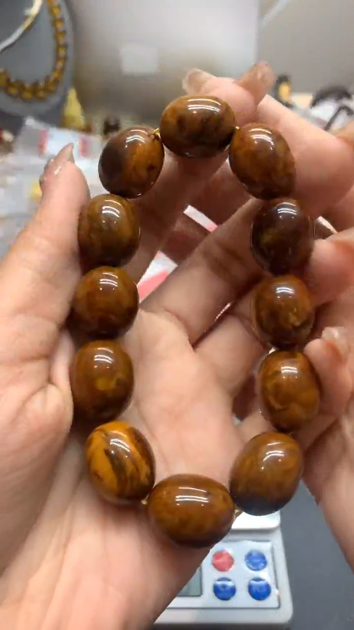 未镶嵌琥珀珠宝奇石2368