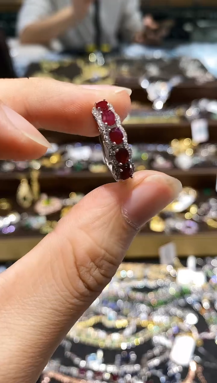 【闪购商品】红宝石戒指银S925镶嵌戒指