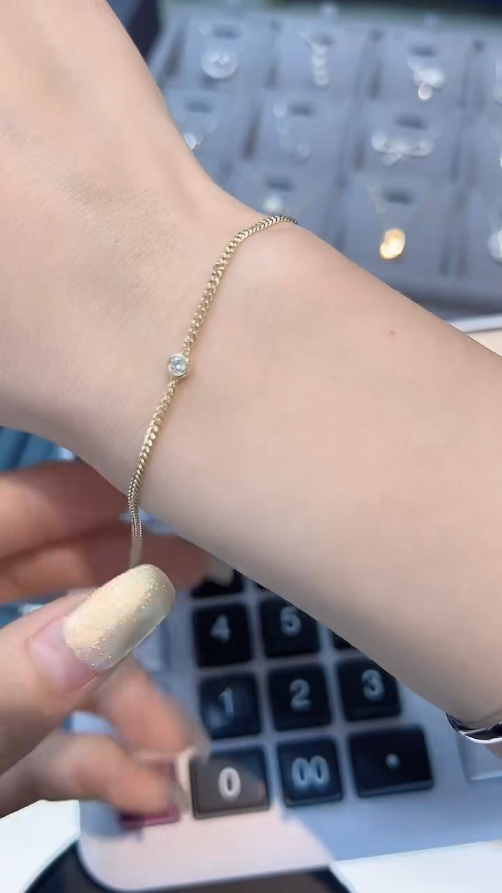 【闪购商品】钻石10分手链18K金镶嵌发一