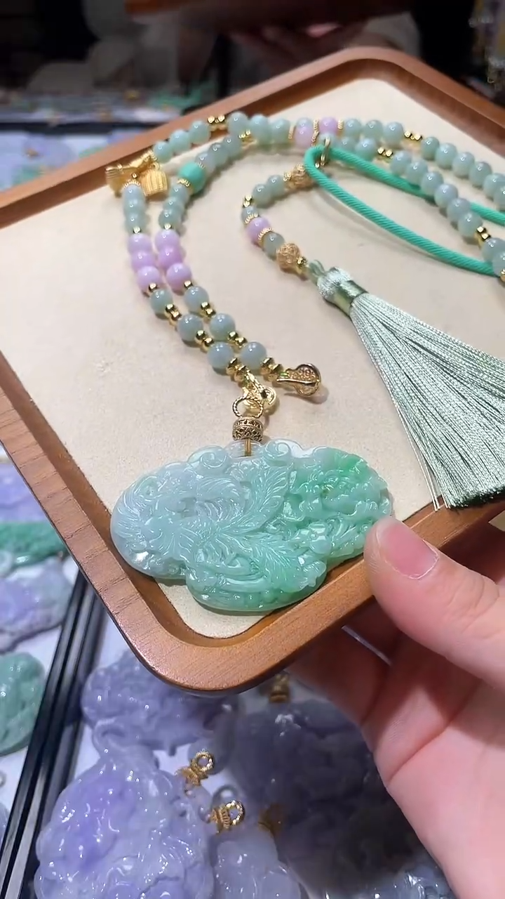 【闪购商品】翡翠颈饰未镶嵌吊坠