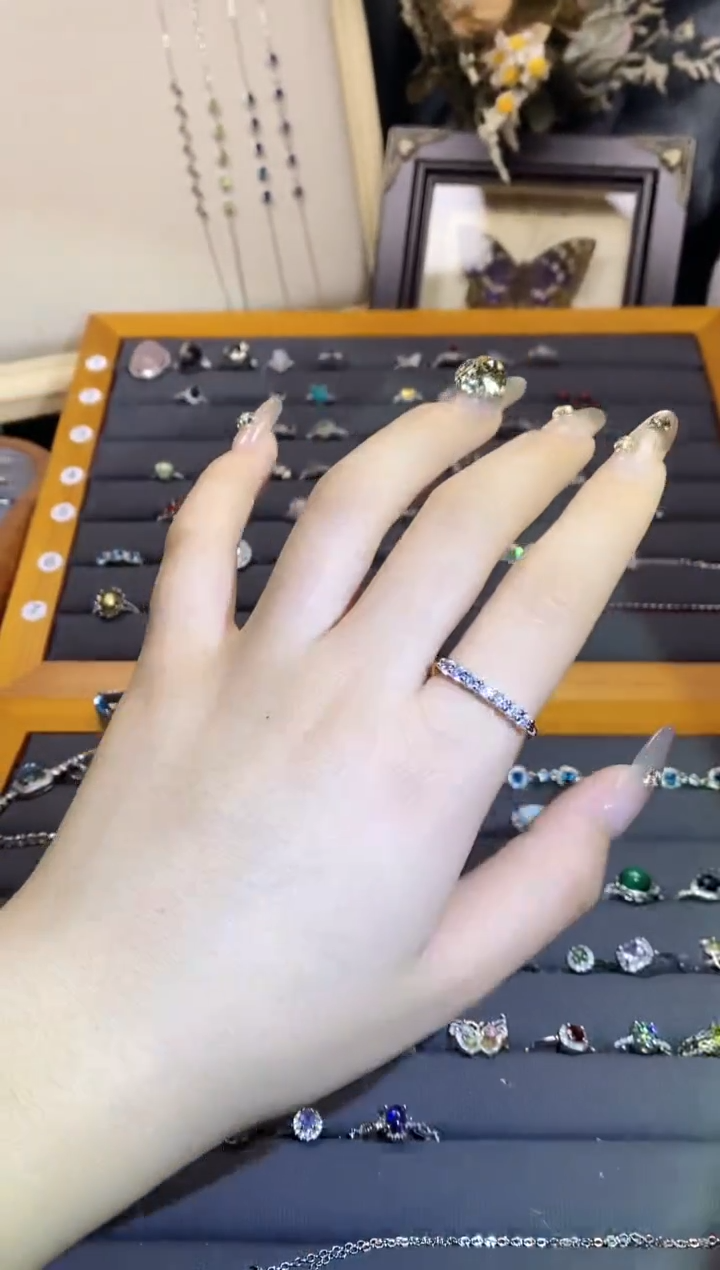 【闪购商品】水晶手链银S925镶嵌A64  