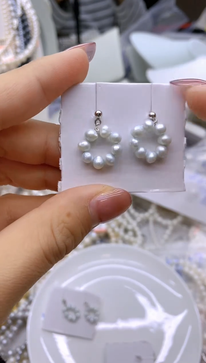 未镶嵌1淡水珍珠耳饰