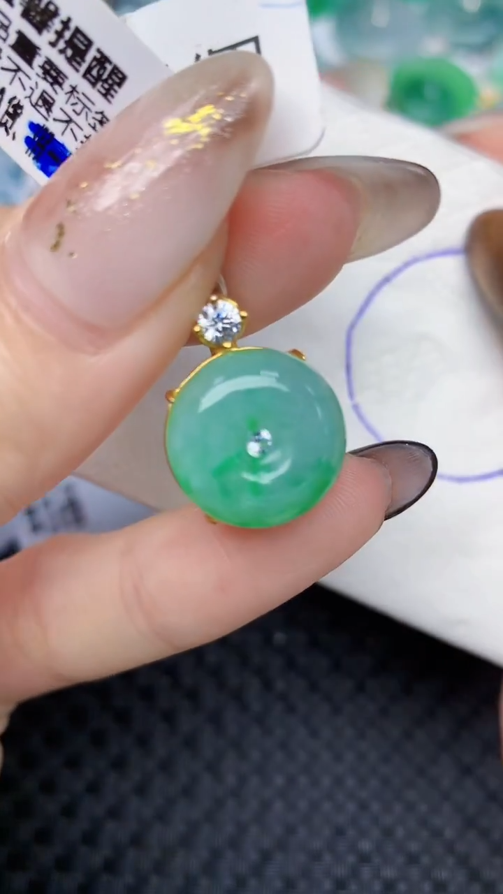 颈饰未镶嵌翡翠天然缅甸翡翠a货百元以上9元证书费自理