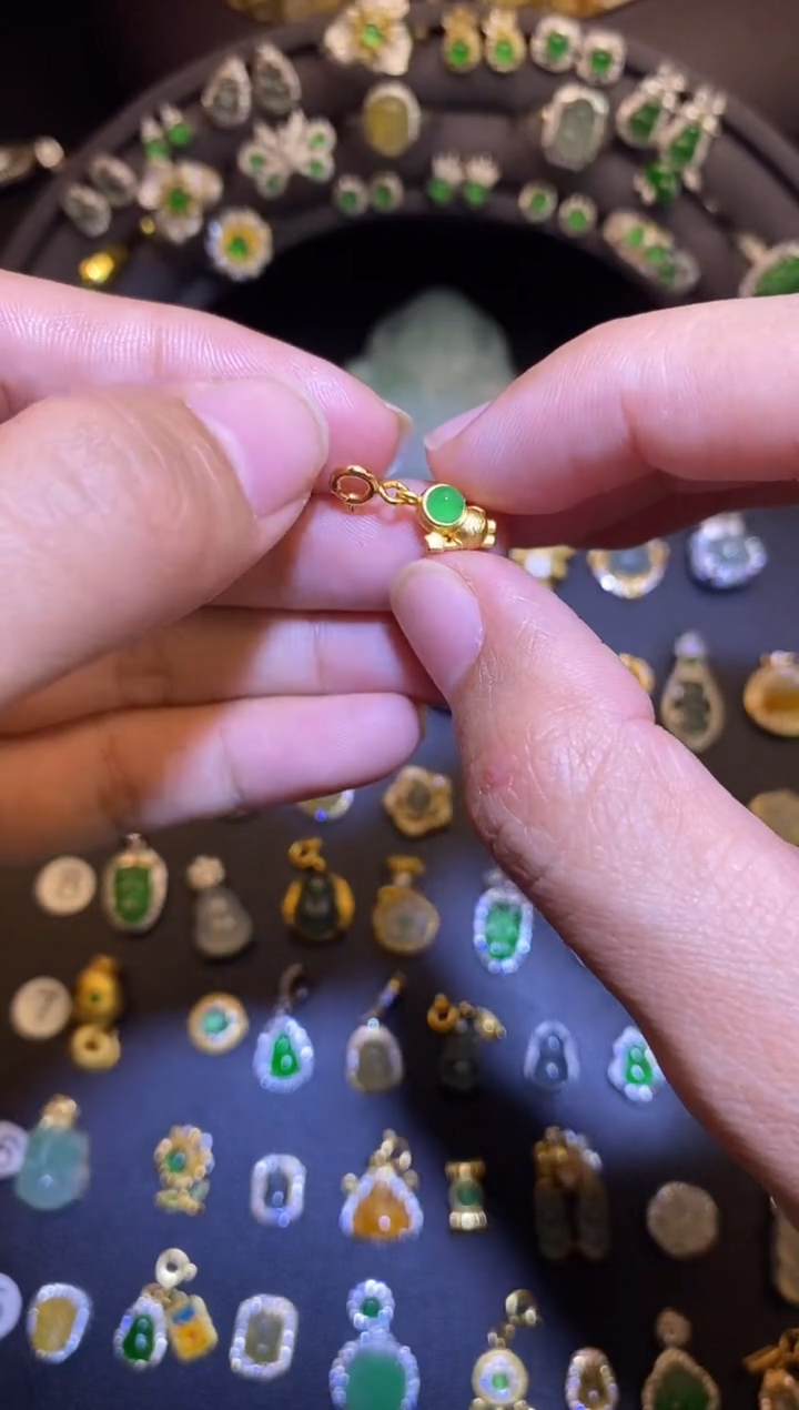 吊坠(不含链)银S925镶嵌翡翠1