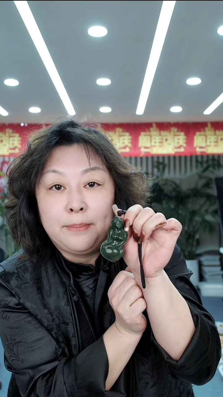 未镶嵌透闪石质玉把件手把
